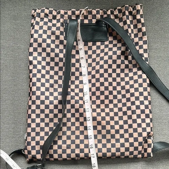 Vans Checkered Drawstring Backpack - Picture 6 of 7